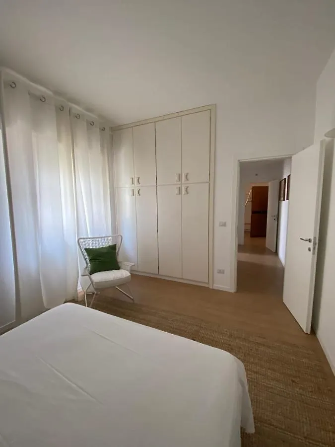 White Lotus Apartment Taormina