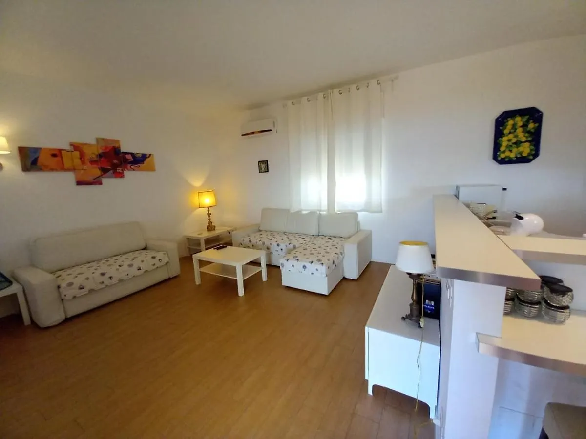 White Lotus Apartment Taormine